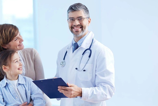 AstraMED Варшава — ведення вагітності та підтримка мам