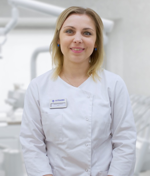 Стоматолог в Варшаве Светлана Янчукова