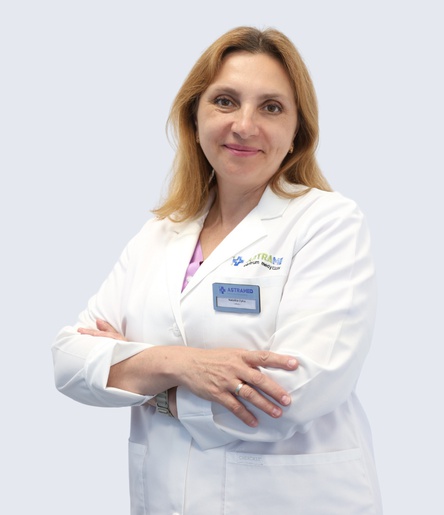 Internista Pani Nataliia Dyka